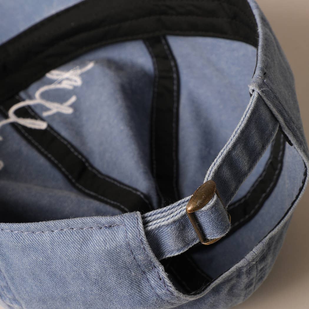 Salty Lettering Embroidery Baseball Cap: DUSTY PINK / One Size