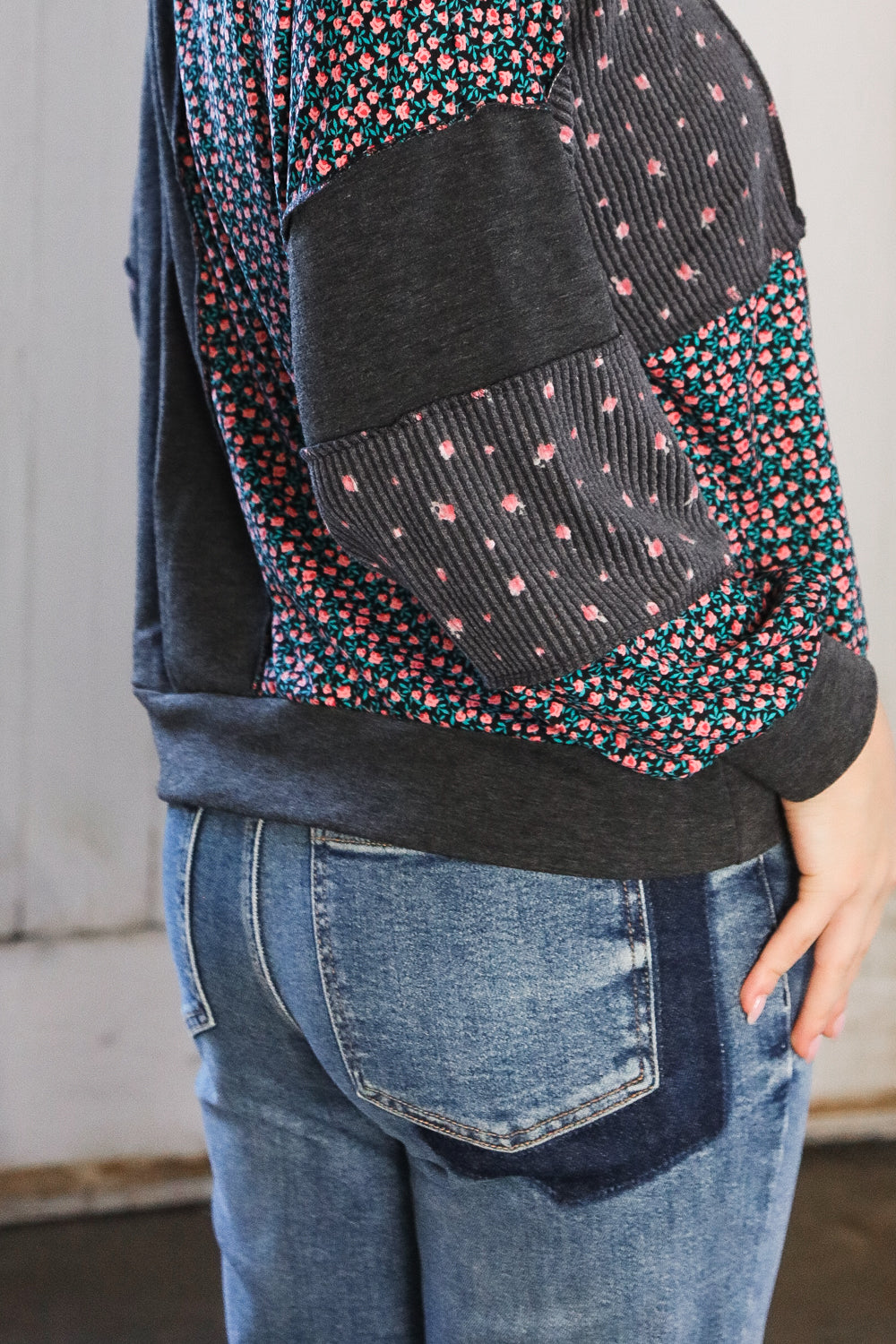 Boyfriend Fit Rip Denim Jeans